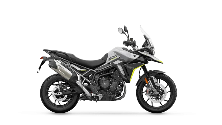 tiger-900-gt-pro-my26-snowdonia-white-rhs-1080-2.png