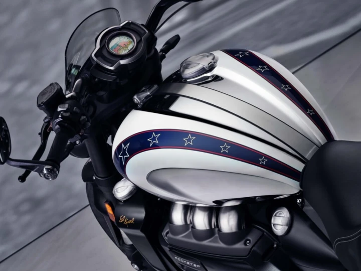 Rocket3GT_Evel-Knievel_MY25_019.jpg